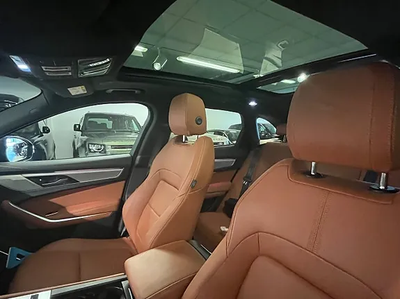 Jaguar F-Pace 2025 photo 5