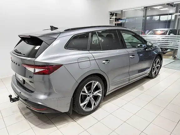 Skoda Enyaq 2023 photo 3