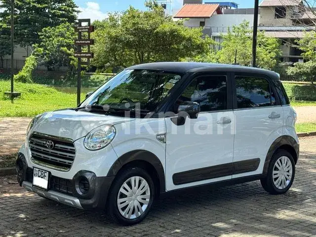 Toyota Pixis 2018 photo 2