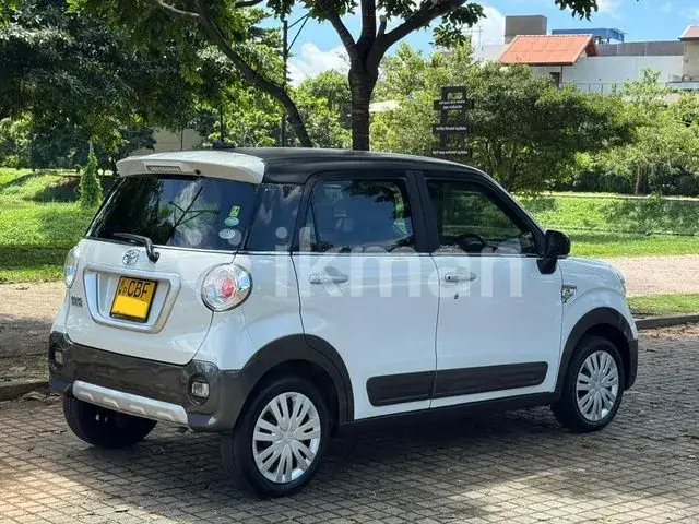Toyota Pixis 2018 photo 5