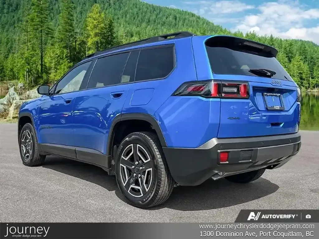 Jeep Cherokee 2026 photo 4