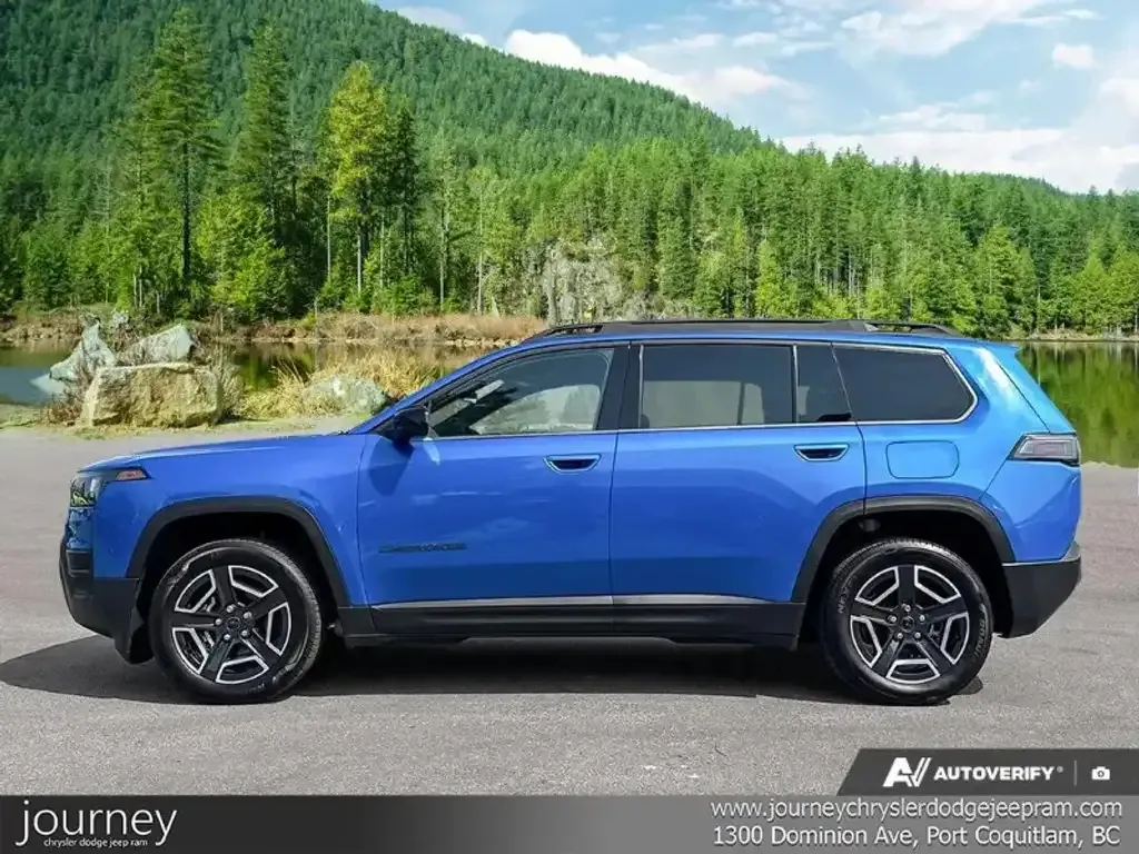 Jeep Cherokee 2026 photo 3