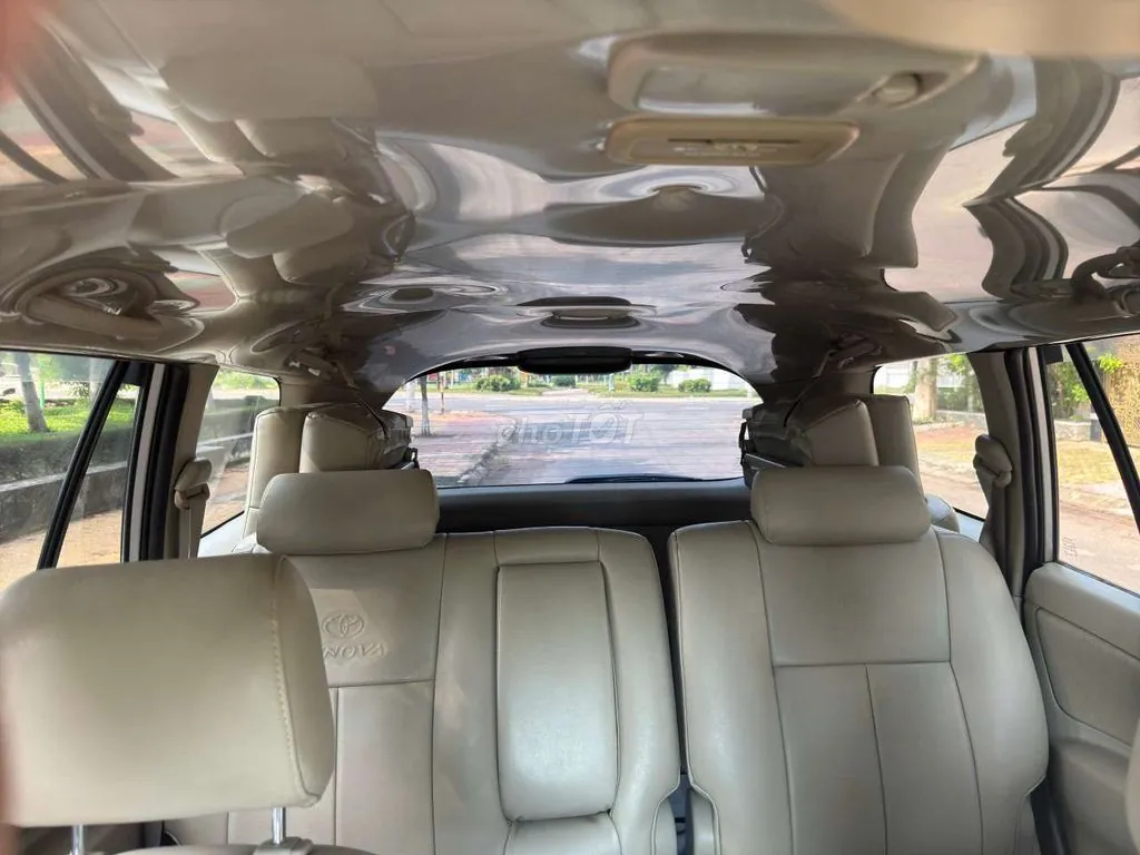 Toyota Innova 2009 photo 5