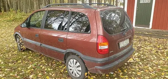 Opel Zafira 2002 photo 2