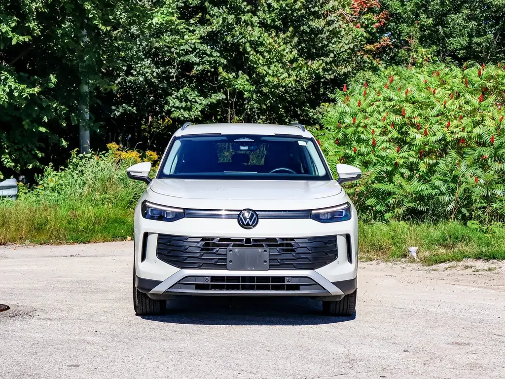 Volkswagen Tiguan 2026 photo 5