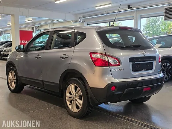 Nissan Qashqai 2010 photo 5