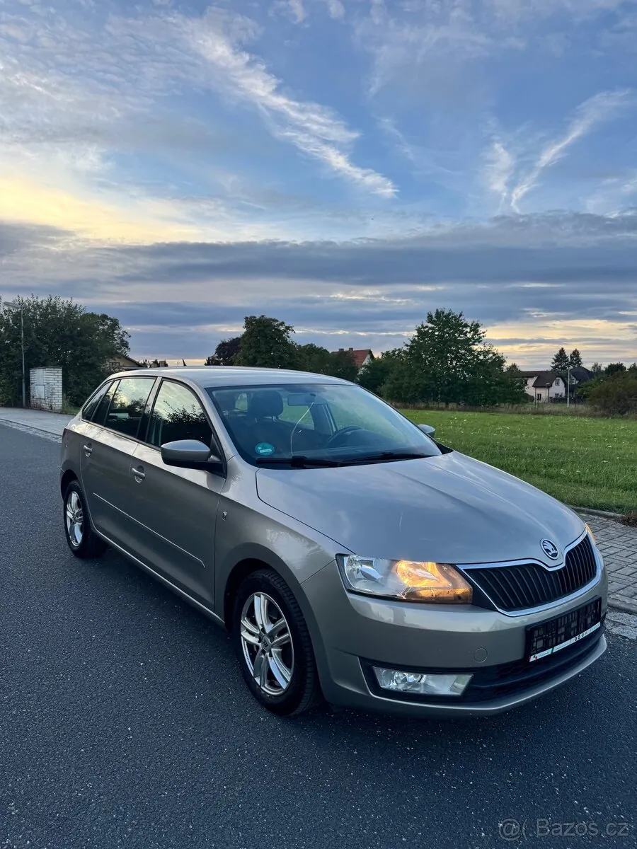 Skoda Rapid 2014 photo 2