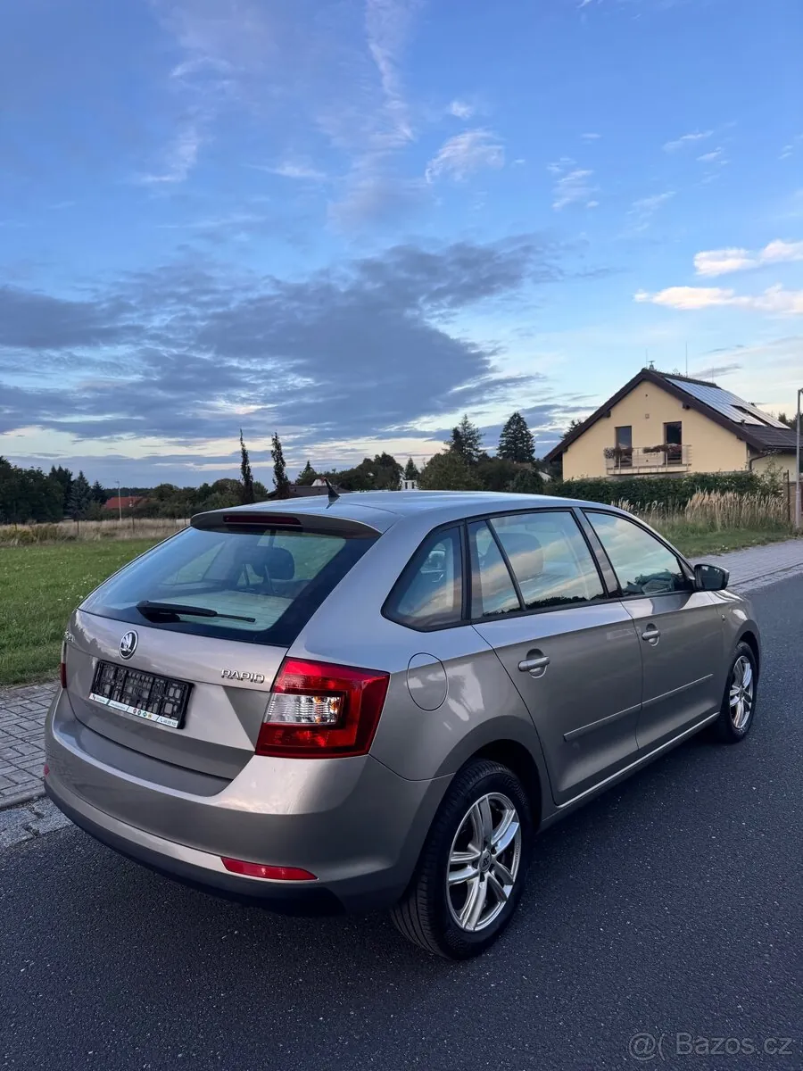 Skoda Rapid 2014 photo 3