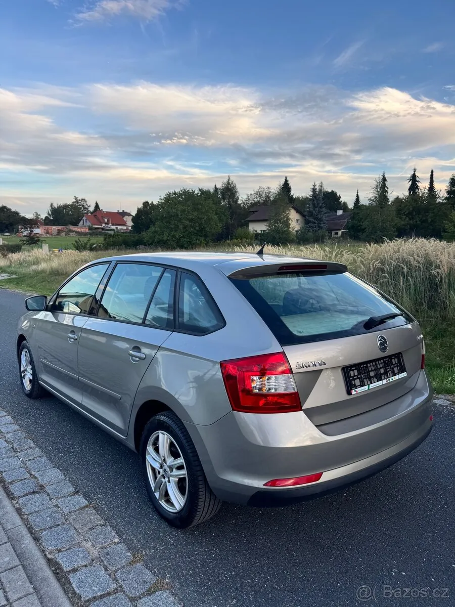 Skoda Rapid 2014 photo 4