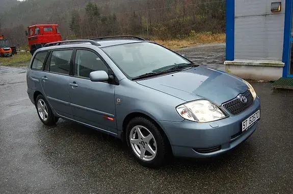 Toyota Corolla 2003 photo 2