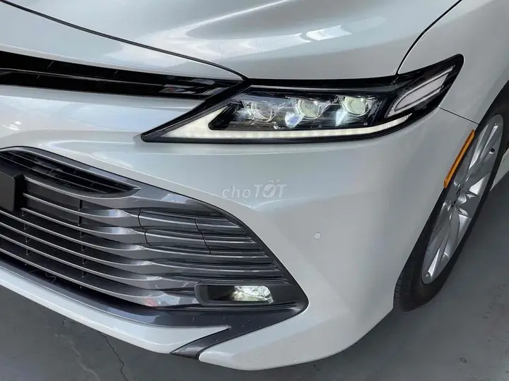 Toyota Camry 2021 photo 3