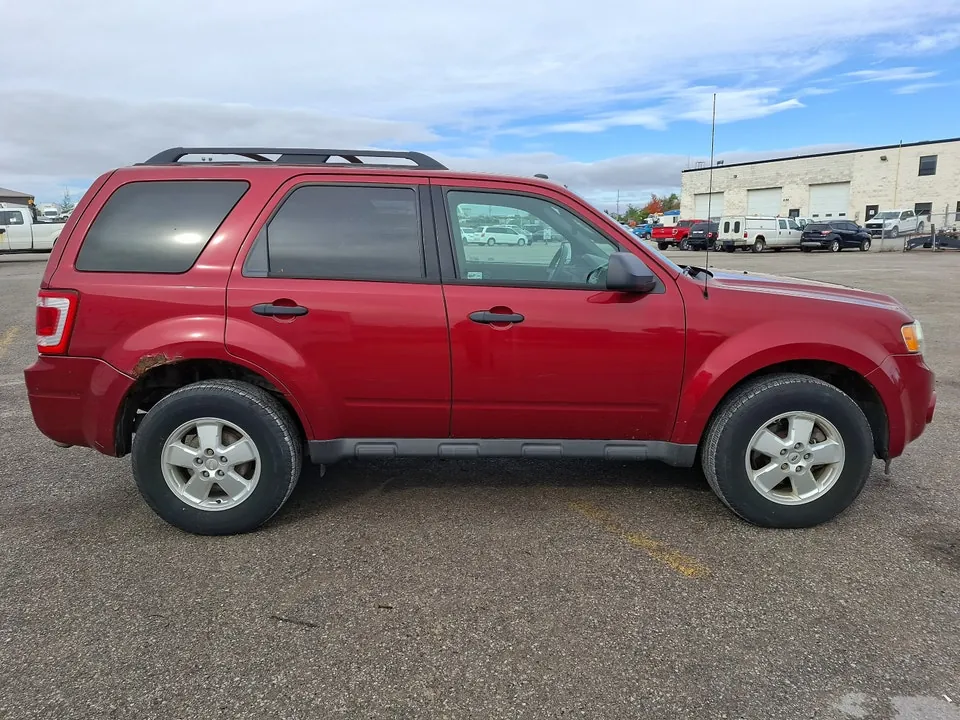 Ford Escape 2012 photo 4