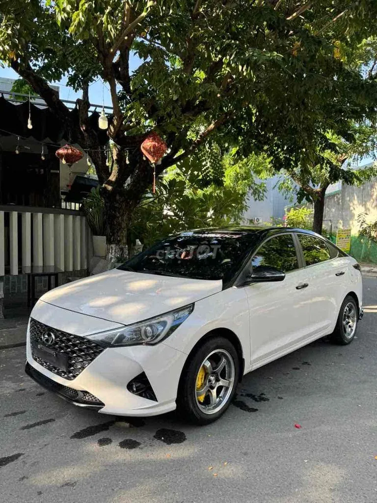 Hyundai Accent 2023 photo 2