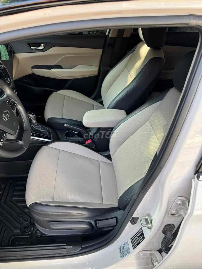 Hyundai Accent 2023 photo 5
