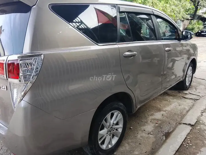 Toyota Innova