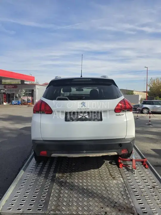 Peugeot 2008 2016 photo 4