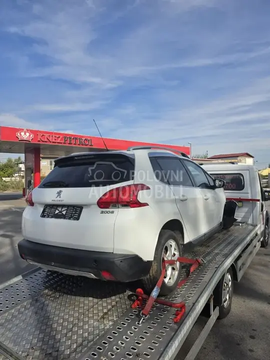 Peugeot 2008 2016 photo 3