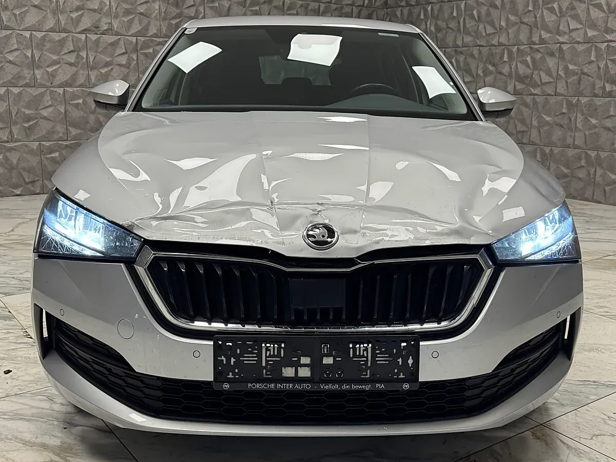 Skoda Scala 2023 photo 2
