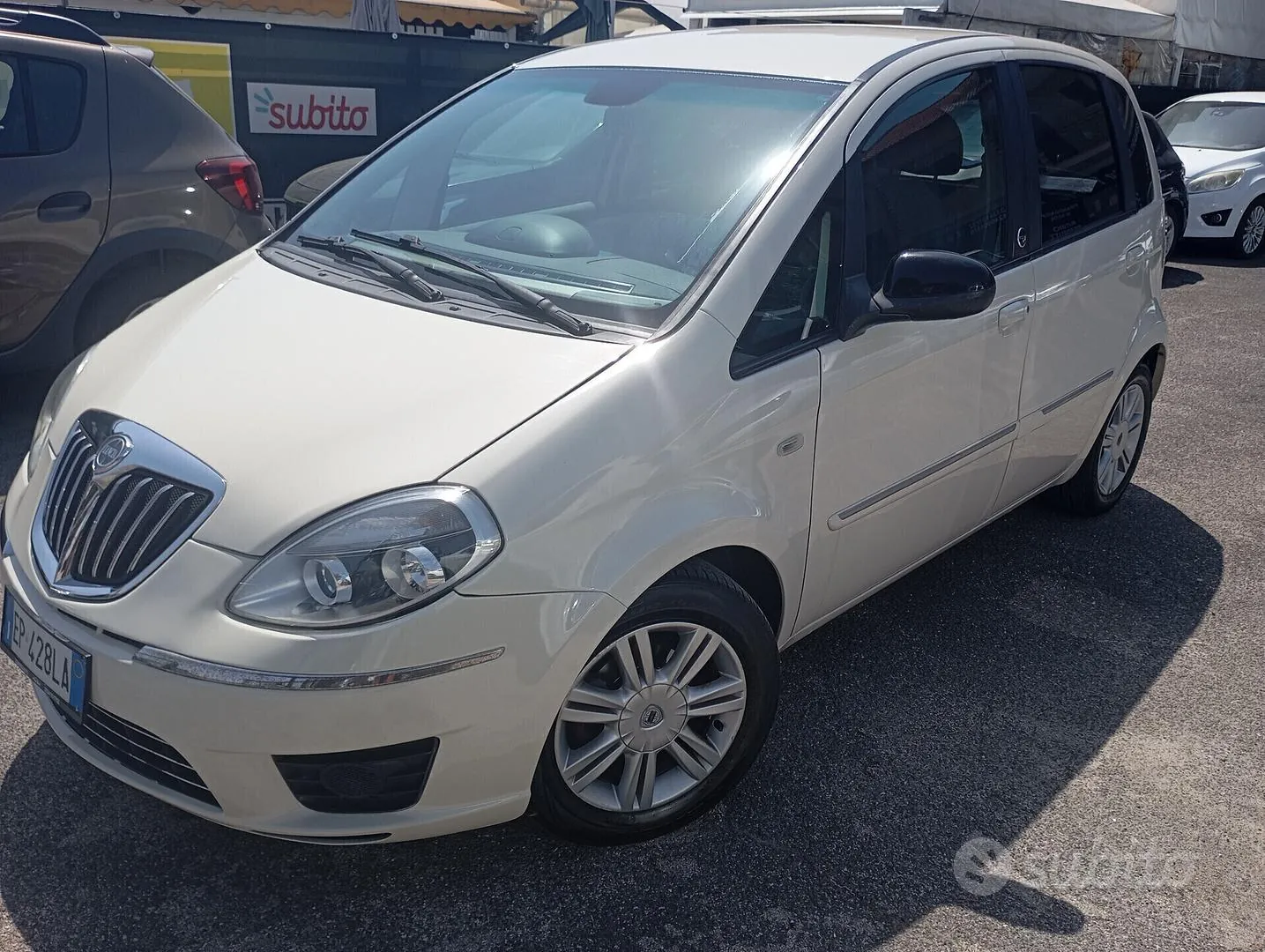 Lancia Musa 2012 photo 2
