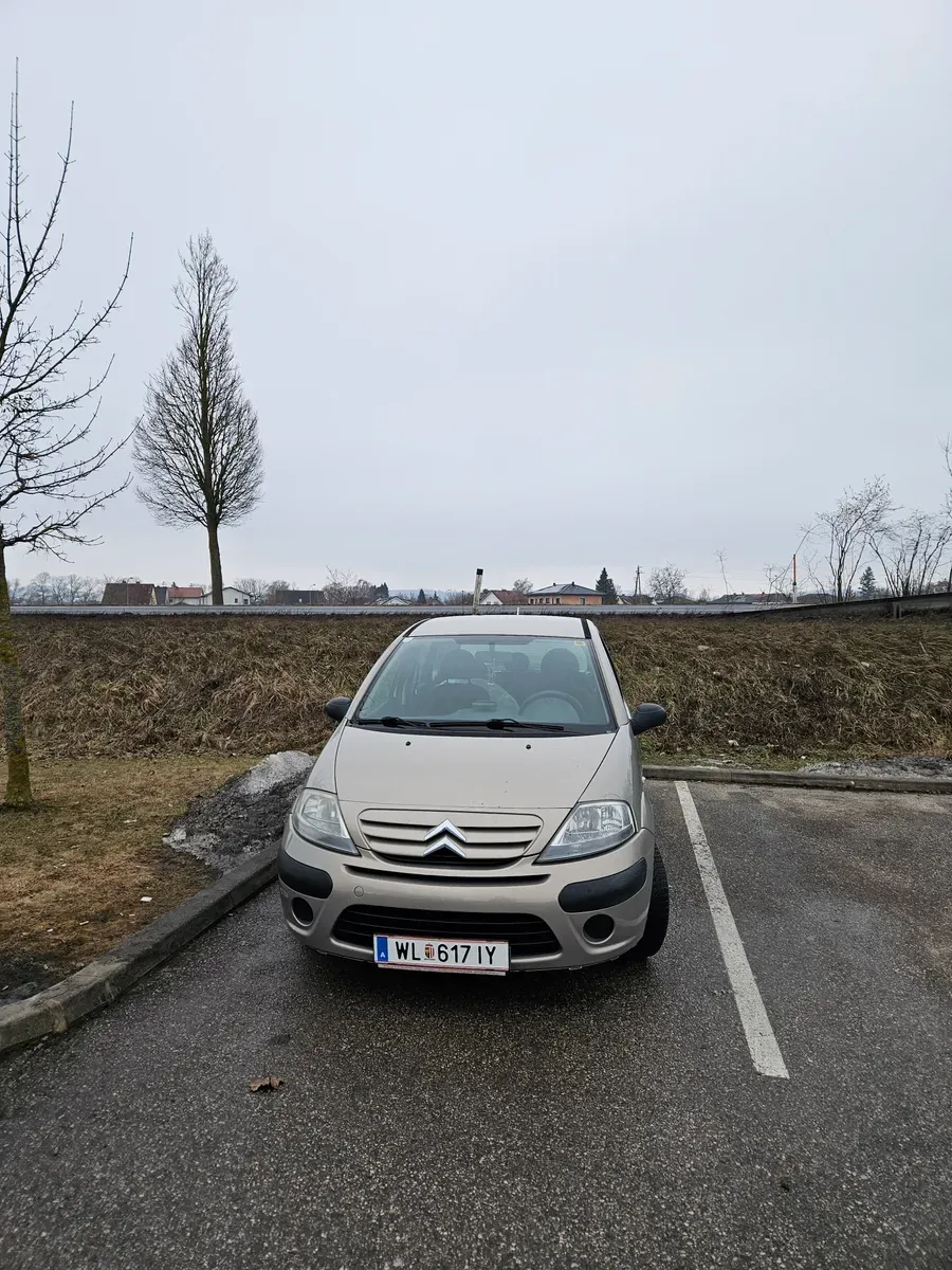 Citroen C3 2006 photo 2
