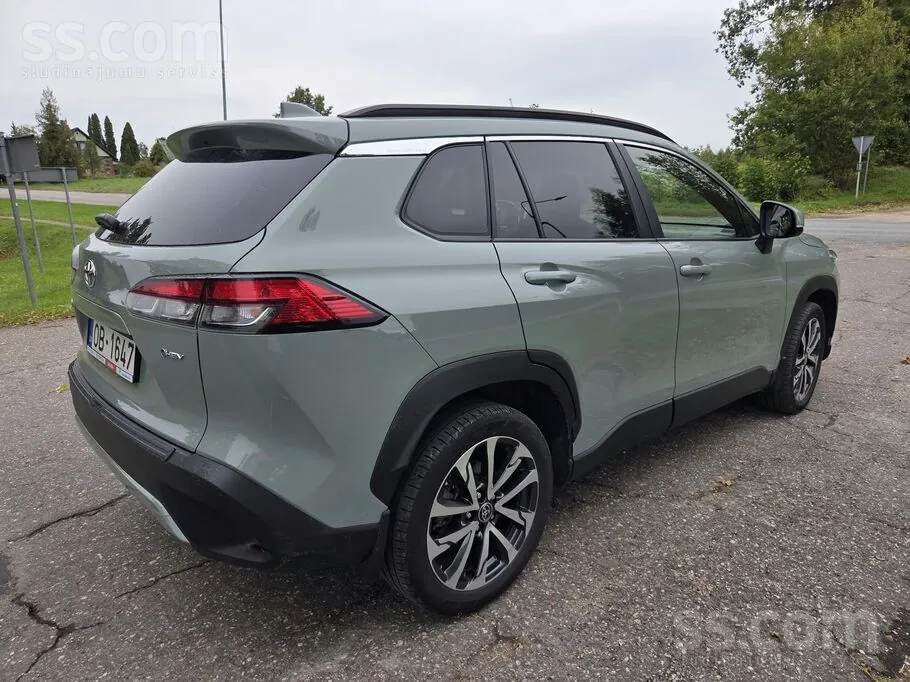 Toyota Corolla Cross 2025 photo 3