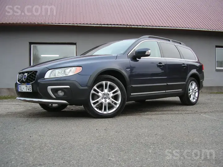 Volvo Xc70 2013 photo 2
