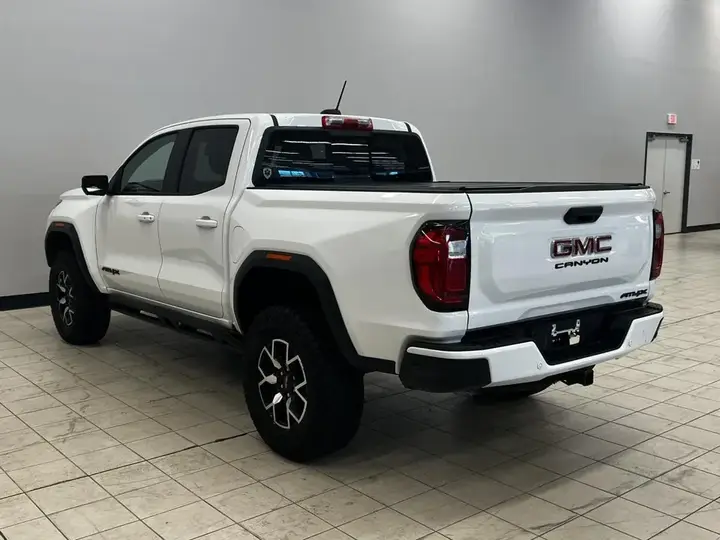 GMC Canyon 2024 photo 5