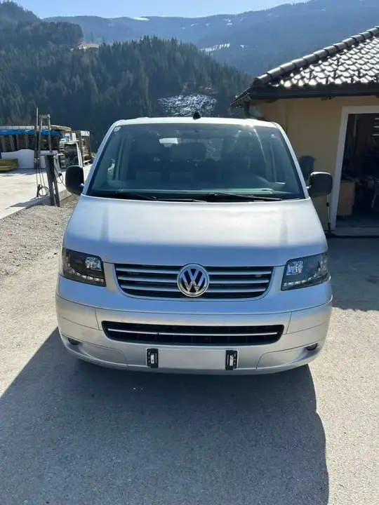 Volkswagen T5