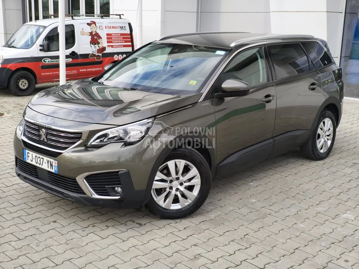 Peugeot 5008