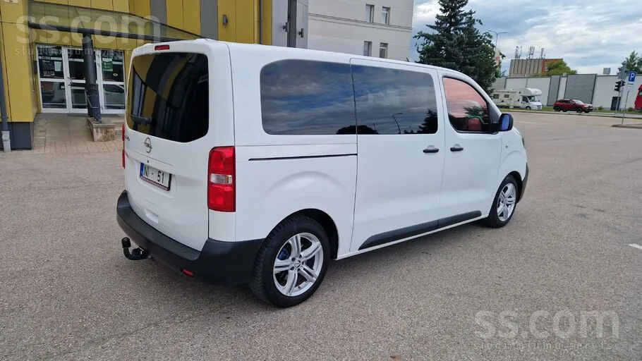 Opel Vivaro 2022 photo 3