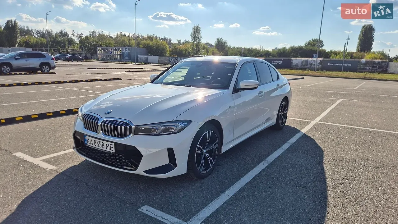 BMW 3 Series 2024 photo 2