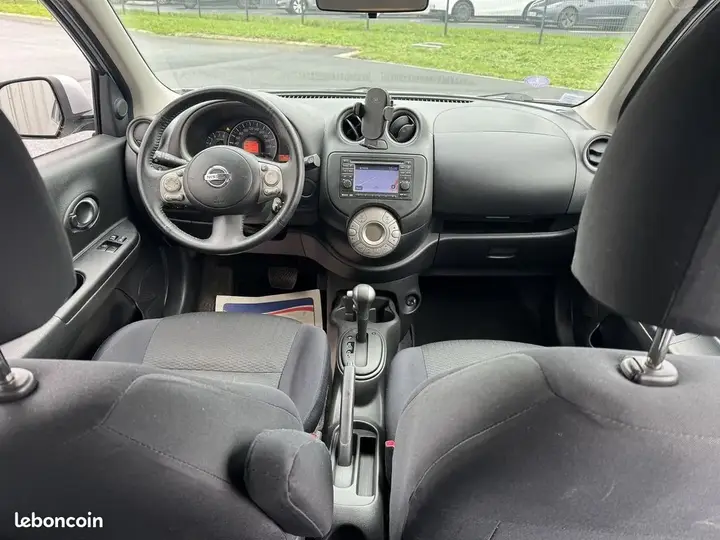 Nissan Micra 2011 photo 5