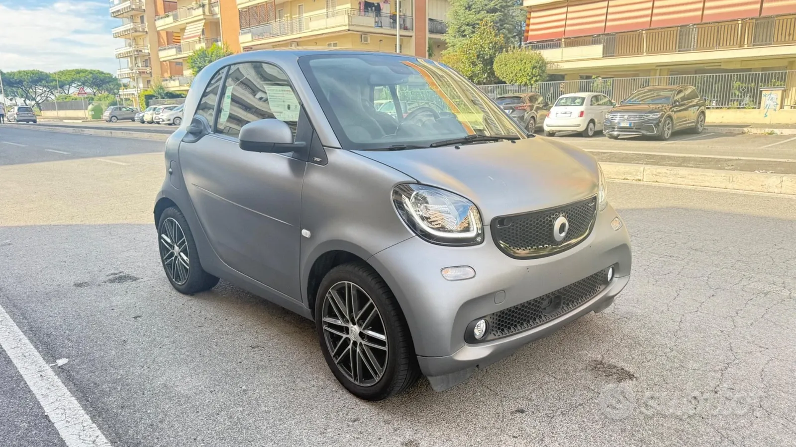 Smart Fortwo 2019 photo 2