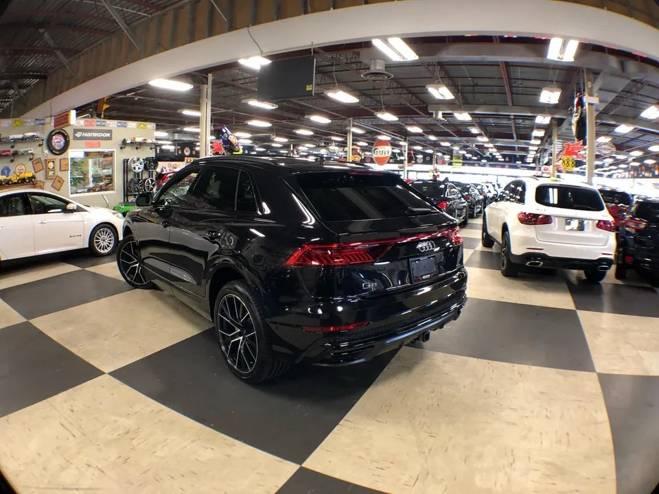 Audi Q8 2021 photo 5