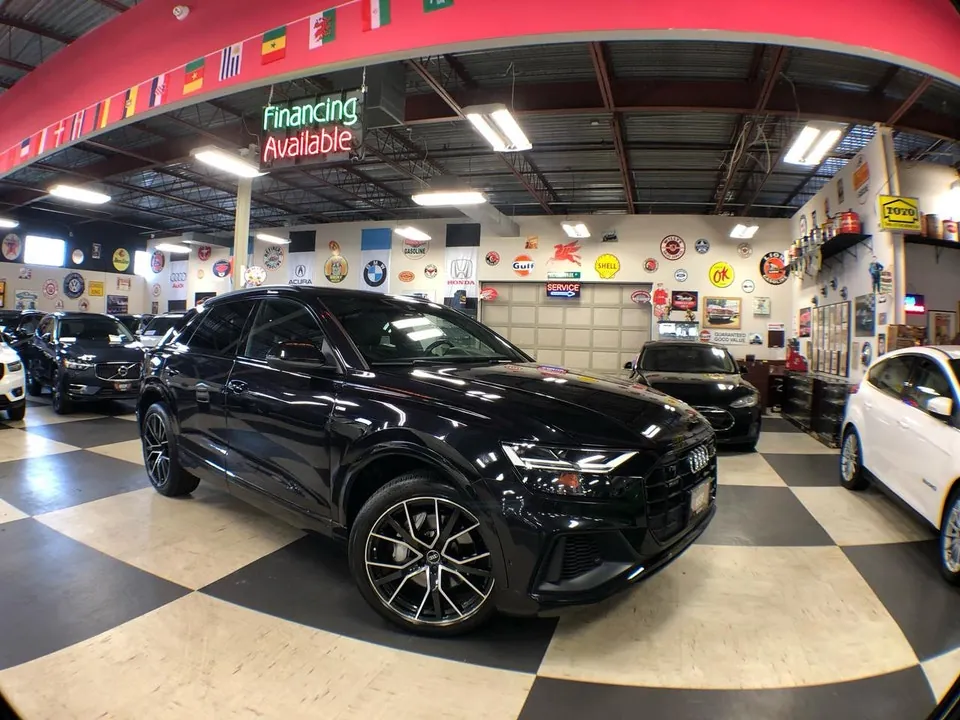 Audi Q8