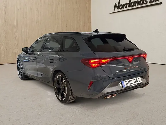 Cupra Leon 2025 photo 2