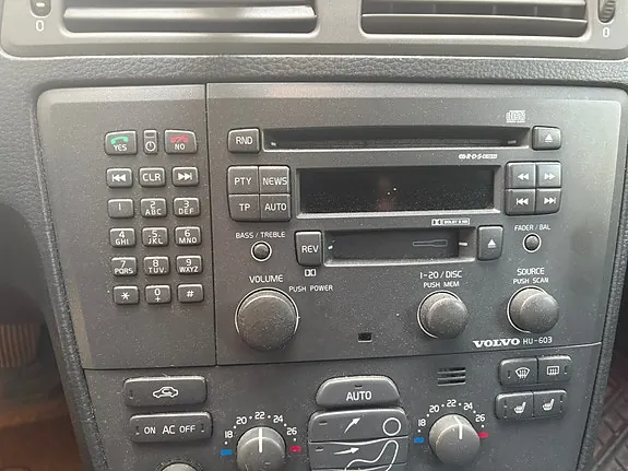 Volvo V70 2000 photo 5