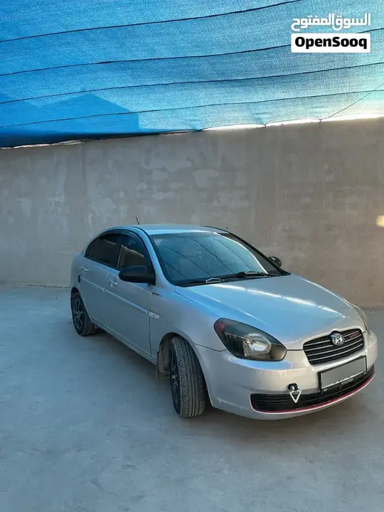 Hyundai Verna 2006 photo 2