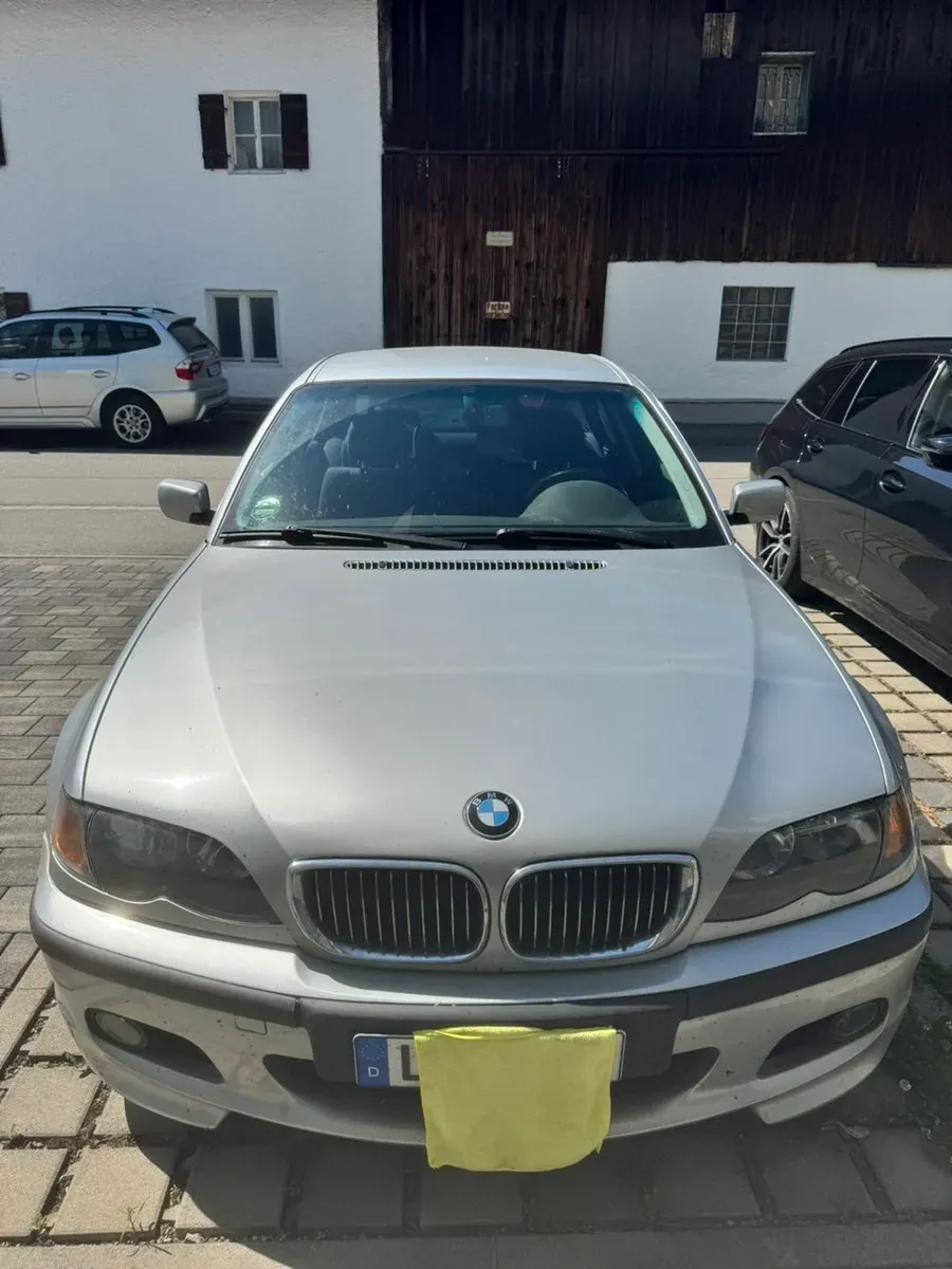 BMW 3 Series 2002 photo 3