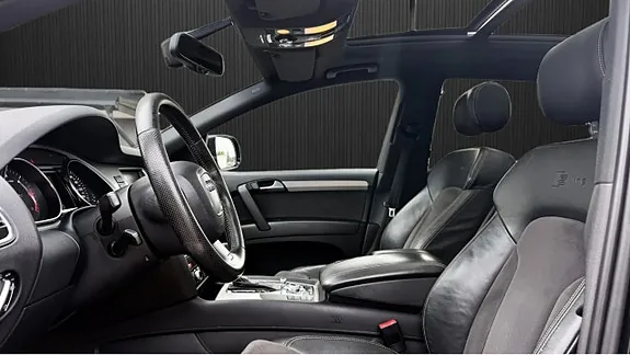 Audi Q7 2011 photo 5