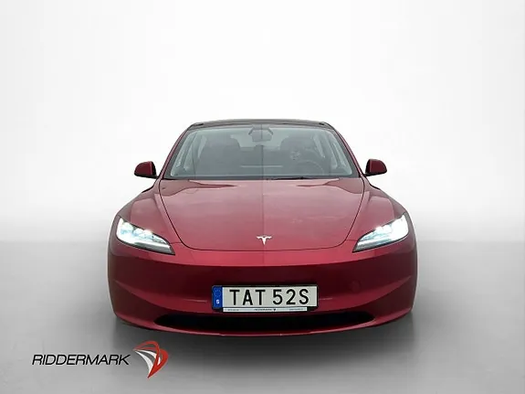 Tesla Model 3 2024 photo 3