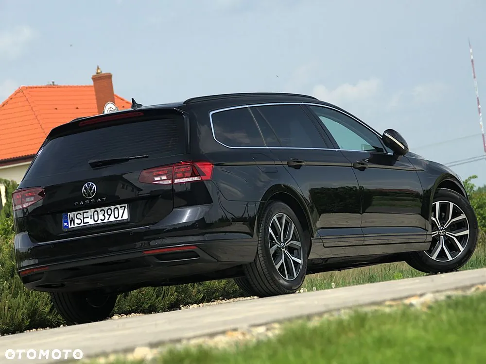 Volkswagen Passat 2022 photo 5