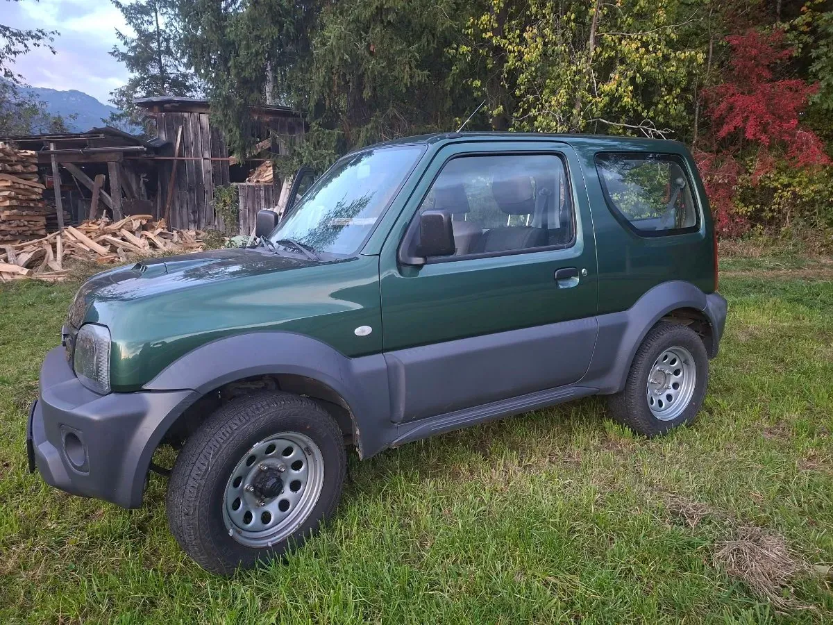 Suzuki Jimny 2013 photo 3