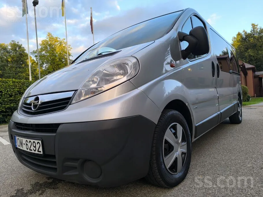 Opel Vivaro 2007 photo 3