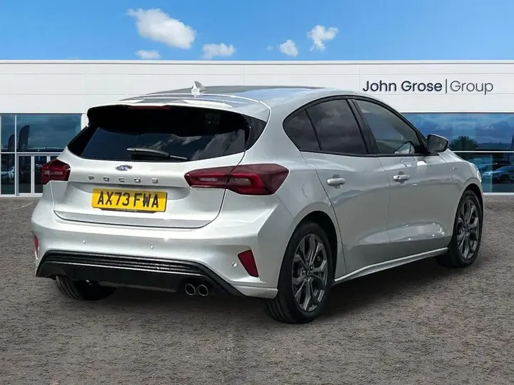 Ford Focus 2024 photo 3