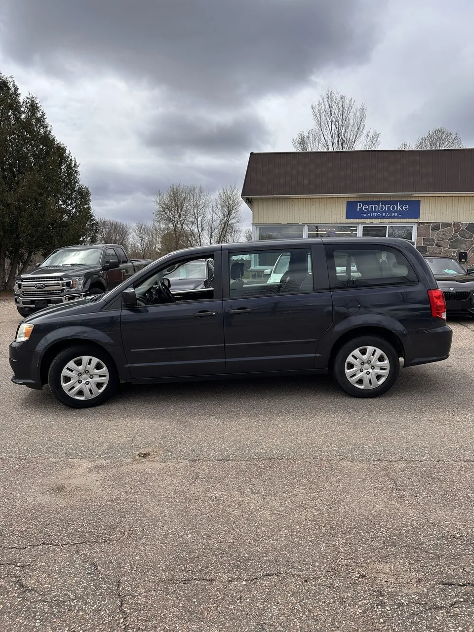 Dodge Grand Caravan 2014 photo 4