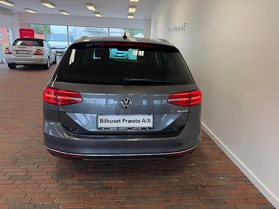Volkswagen Passat 2017 photo 3