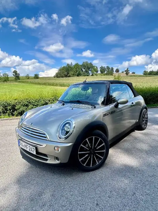 Mini Cabrio 2008 photo 2