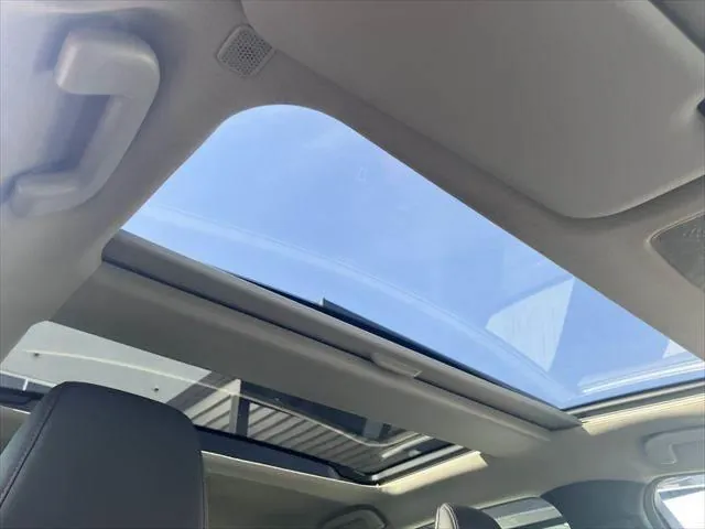 Toyota Prius 2023 photo 4