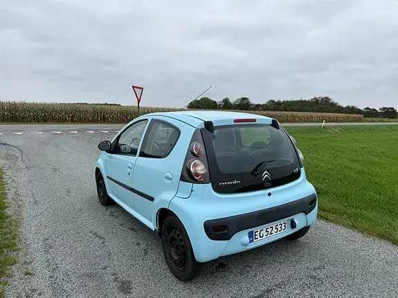 Citroen C1 2012 photo 3